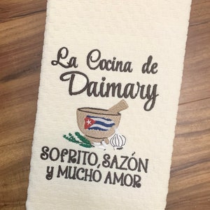 Personalized Embroidered Kitchen Towel with Flag from Cuba on the Mortar - La Cocina de ......(Name | Nombre) \  Custom Mother&#39;s Day Gift