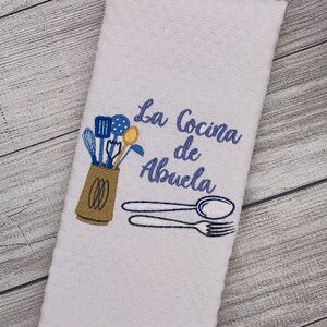 Embroidered Kitchen Towel - La Cocina de Abuela \ Mother's Day Gift