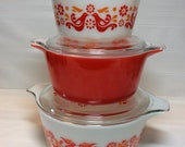 Vintage Pyrex Friendship Pattern Casserole Dishes With Lids Set Of 3