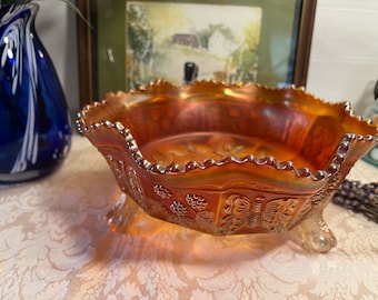 Fenton Butterfly and Berries Marigold Carnival Glass Master Berry Bowl! Sawtooth Edge, Claw Foot