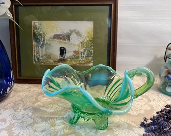 Dugan Fan Glass Green Opalescent Footed Gravy Boat