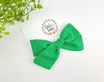 Kelly Green, Clover Green Handtied Style Fabric Hair Bow, St Patrick’s Day, Bows, Hairbows, Headbands, Baby Headbands, Little Girl Bow, Clip