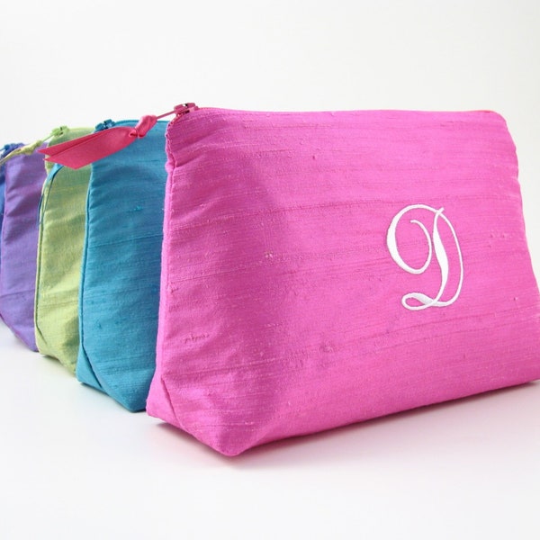 Personalized Cosmetic Bag ~ Bridesmaid Makeup Bag ~ Silk Makeup Bag ~ Monogram Clutch ~ Personalized Makeup Bag ~ Travel Gift for Her