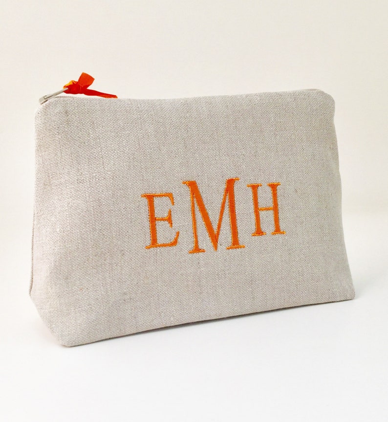 Personalized Linen Cosmetic Bag // Linen Clutch // Monogrammed Cosmetic Bag // Linen Makeup Bag // Monogram Makeup Bag // Gift for Her afbeelding 4