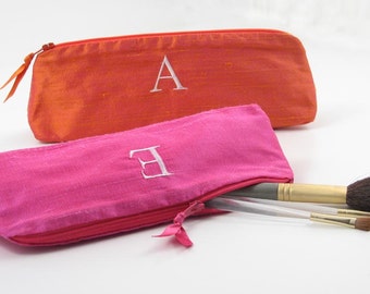 Personalized Makeup Brush Holder Find ~ Monogram Makeup Brush Bag ~Personalized Cosmetic Brush Bag ~ Silk Pencil Case~Brush Roll