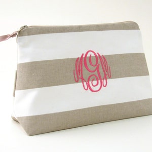 Bolsa de cosméticos con monograma a rayas, cartera con monograma, bolsa de maquillaje personalizada, bolsa de dama de honor personalizada, regalo para ella, regalo personalizado