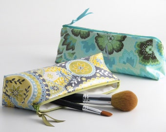 Personalized Makeup Brush Case, Pencil Case, Makeup Brush Organizer, Monogram Cosmetic Brush Bag, Travel Makeup Brush Holder, Travel Gift