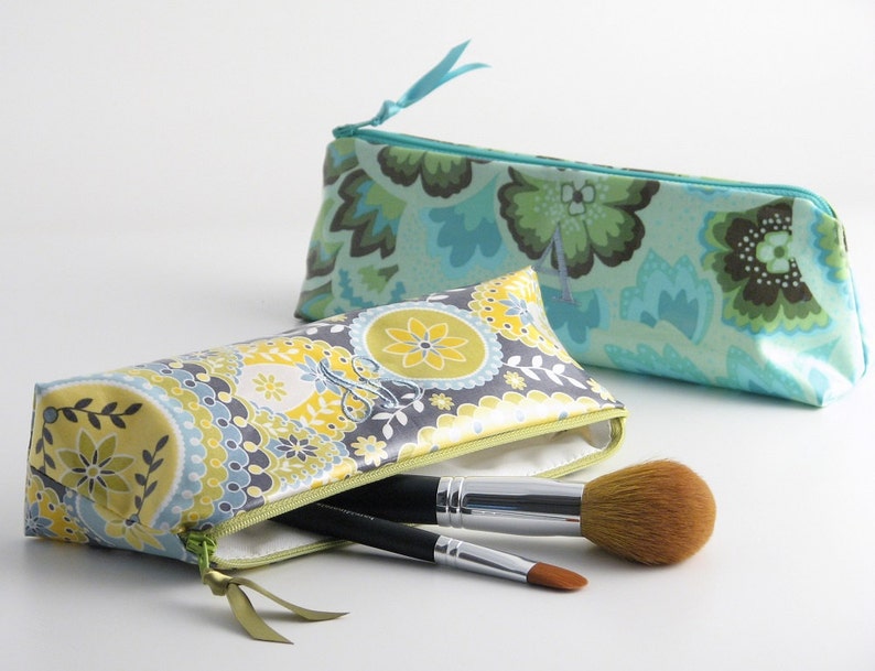 personalized laminated print cosmetic brush bag