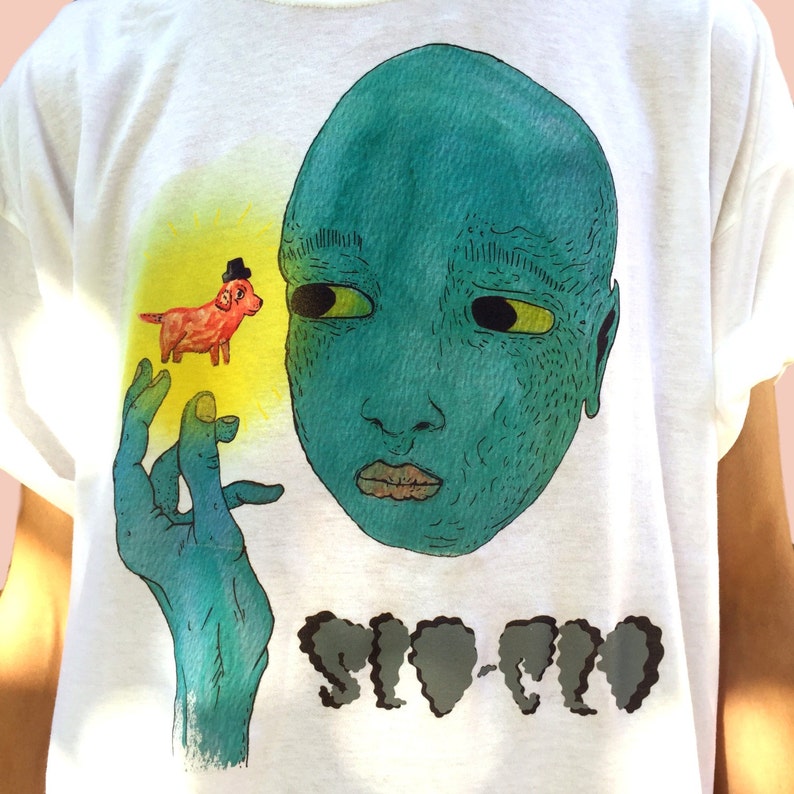 alien pop and tee