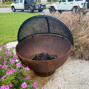 Pivot Round Bowl Fire Pit Safety Screen Shield, Steel Outdoor Fire Pit Screen Guard, Spark Fireproof Screen with Two Handle, Heat Resistance