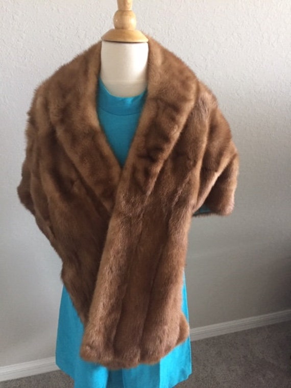 Vintage Fur stole from the 1940's or 50's Pos