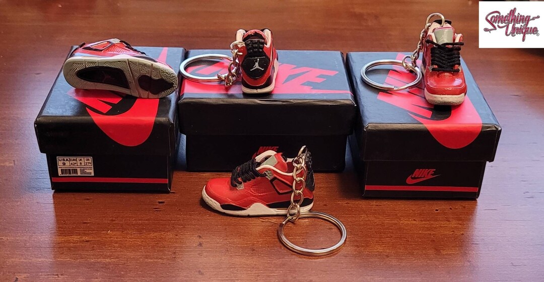 Mini Shoe Keychain - Etsy