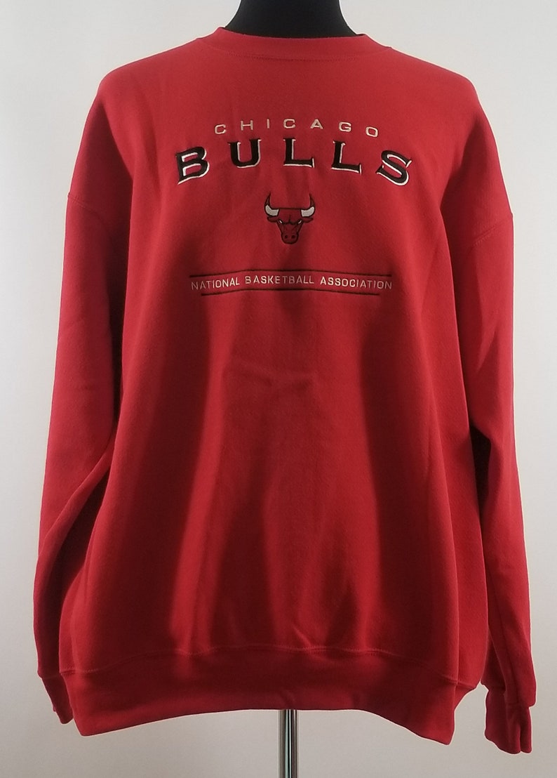 chicago bulls crewneck