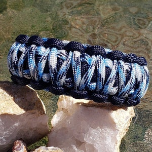 King Cobra Paracord Bracelet