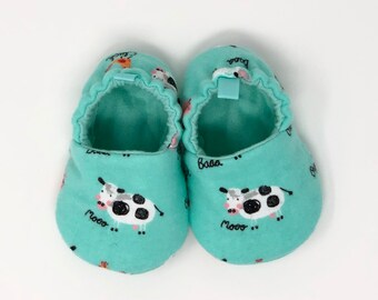 highland cow baby slippers