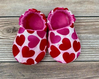 Baby shoes baby girl newborn toddler gift hearts toddler shoes gift baby shower gift baby slippers I Heart U Baby Booties