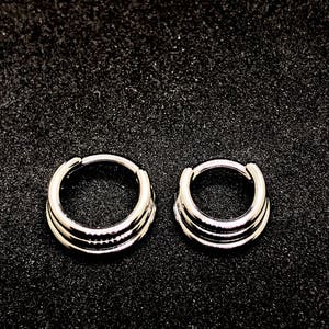 TITANIUM Triple Septum Ring hinged Clicker. 18g, 16g or 14g Many Diameters Available!