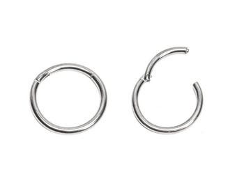 Anillo de segmento articulado de titanio de 14 g. Múltiples opciones de diámetro.