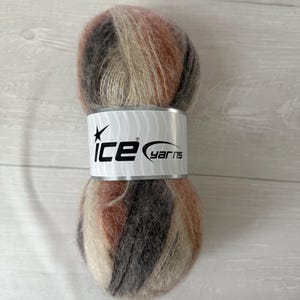 Alize Angora Gold Yarn: Beige Wool Acrylic Blend, 550m Skein
