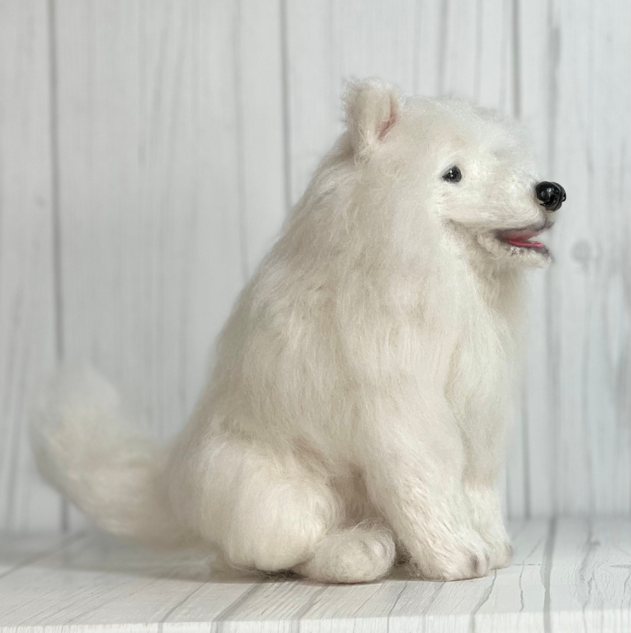 Samoyed サモエド　nugu ハンドメイドコート サモエド犬のかぎ針編みパターン：あみぐるみの子犬（PDFパターン