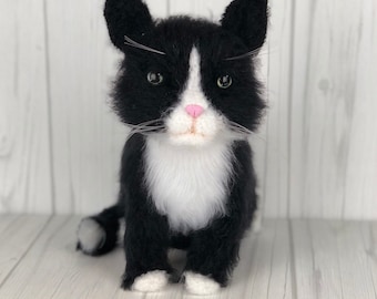 Patrón de amigurumi de gato: Gatito (PDF con videotutoriales)