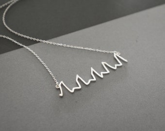 Actual Heartbeat Necklace - Dainty Baby Heartbeat Jewelry - New mom Necklace - Baby Shower Gift - Mother Gift - CHRISTMAS GIFTS