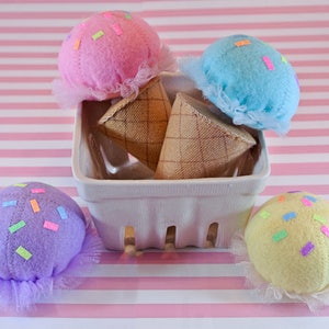 Felt Ice Cream Set G - tulle ice cream. 2 cones&4 scoops of ice cream. Felt food, Felt Toys, Play food, Toy food, Gift for girls, Tulle,Tutu