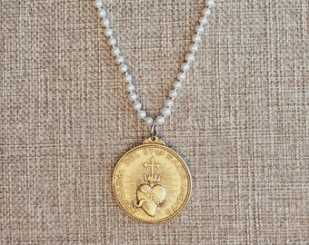 Replica French Sacred Heart Pendant on Delicate Pearl Necklace - Perfect for anyone with  Sophisticated Style