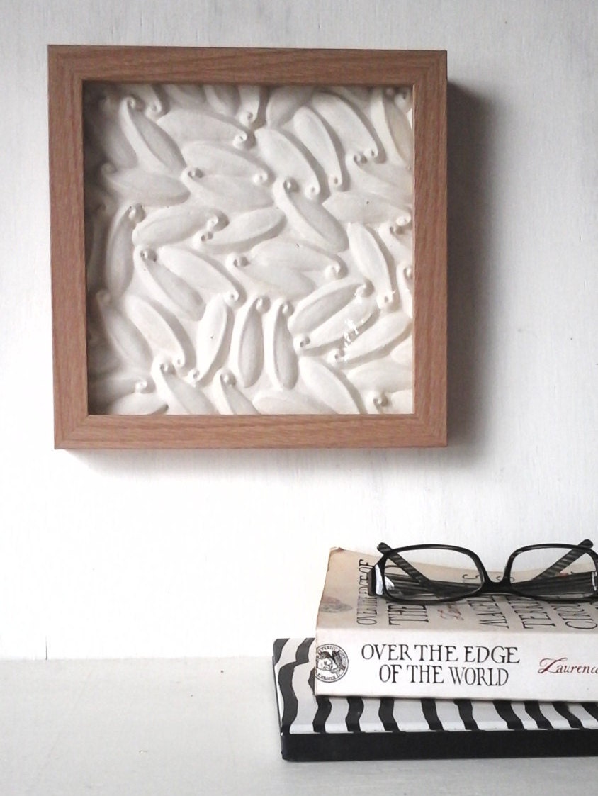 Sculpture Murale en Céramique Blanche Paisley Texturé Art Moderne Minimaliste, Tuile d'art de Poteri