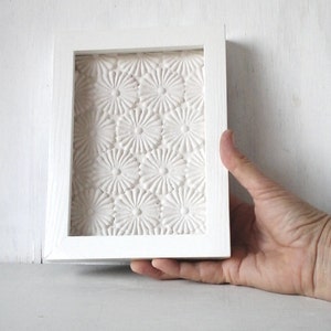 Ceramic wall art, white flower wall sculpture, embossed daisy texture, minimalist decor, housewarming gift image 2