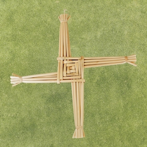 Brighid's Cross - Ireland - wheat weaving - corn dolly - straw wall decor