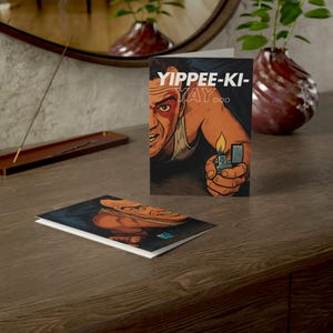 Cartões comemorativos de Duro de Matar, Yippee-Ki-Yay, Cartões engraçados para homens, Presentes para fãs de filmes de ação, Cartões de aniversário exclusivos, Cartões de Natal e humorísticos