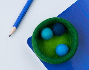 Felt Desk Tidy and Fidget Marble Gift Set, Office Stationary Desk Accessory, Gift for Him, Father's Day Gift