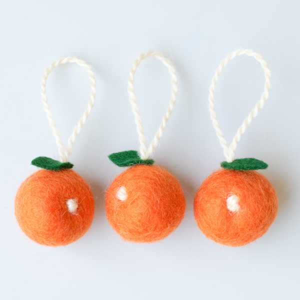 Mini felt orange hanging decorations. Set of three miniature fruit decorations.