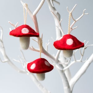 Felt fairy mushroom set. Three autumnal woodland hanging fairy mushroom decorations. Red and white toadstool mushroom Christmas ornament.