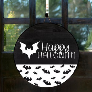 Happy Halloween Door Sign| Halloween Door Hanger| Halloween Sign| Halloween Front Porch Decor| Halloween Decor| Halloween Bats| Bats Theme