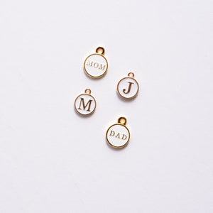 Add an additional charm to your feather ornament
