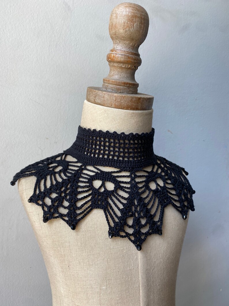 Black Lace Gothic Crochet Choker With Skulls and Beads | Crochet ...