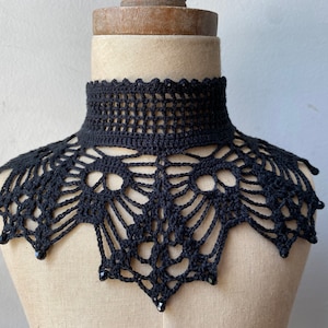 Black Lace Gothic Crochet Choker With Skulls and Beads | Crochet ...