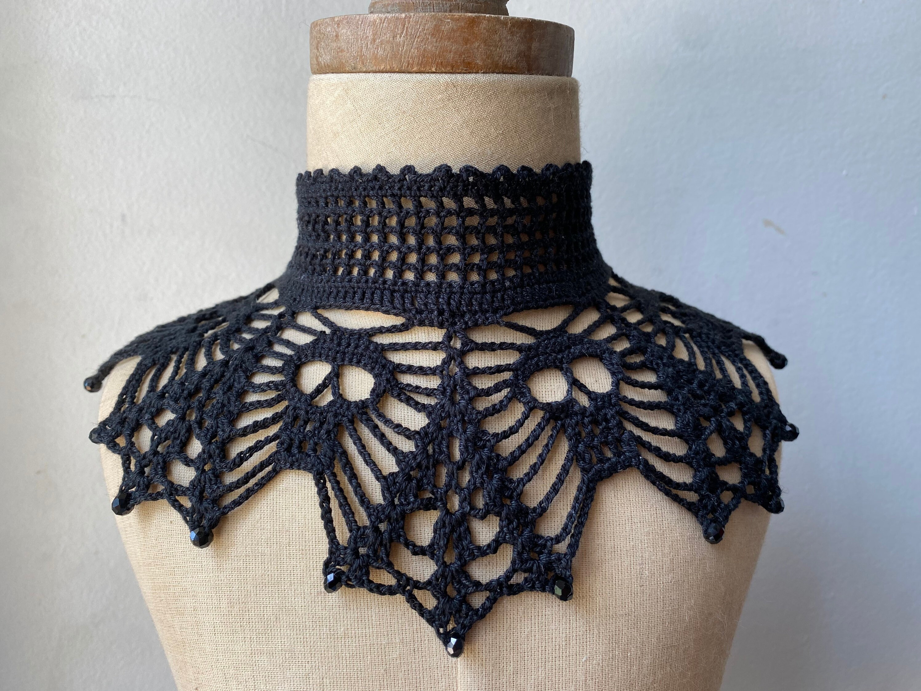 Black Lace Gothic Crochet Choker With Skulls and Beads | Crochet ...