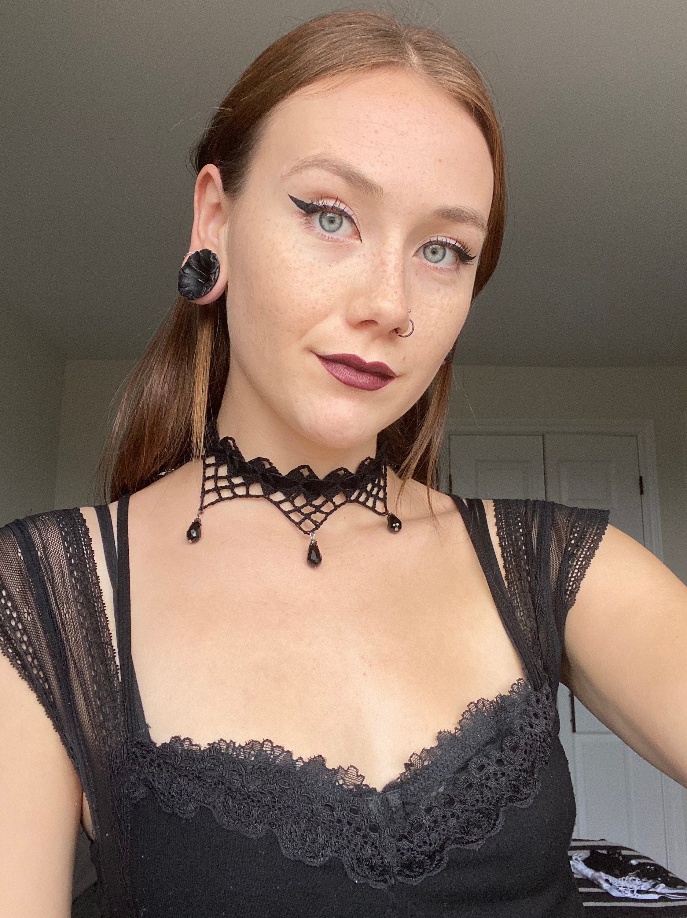 Creative Gothic Crystal Lace Layered Retro Personality Choker Necklace