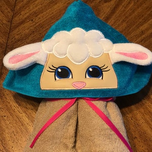 Lamb Embroidered Hooded Towel
