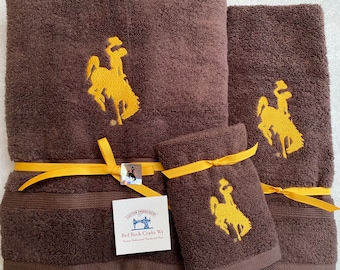 UWYO Embroidered Bath Towels, Graduation Gift, Steamboat