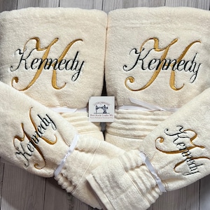 Monogrammed Custom Signature Cotton Bath Towels Personalized, Monogrammed Towels, Wedding Gift, Graduation Gift