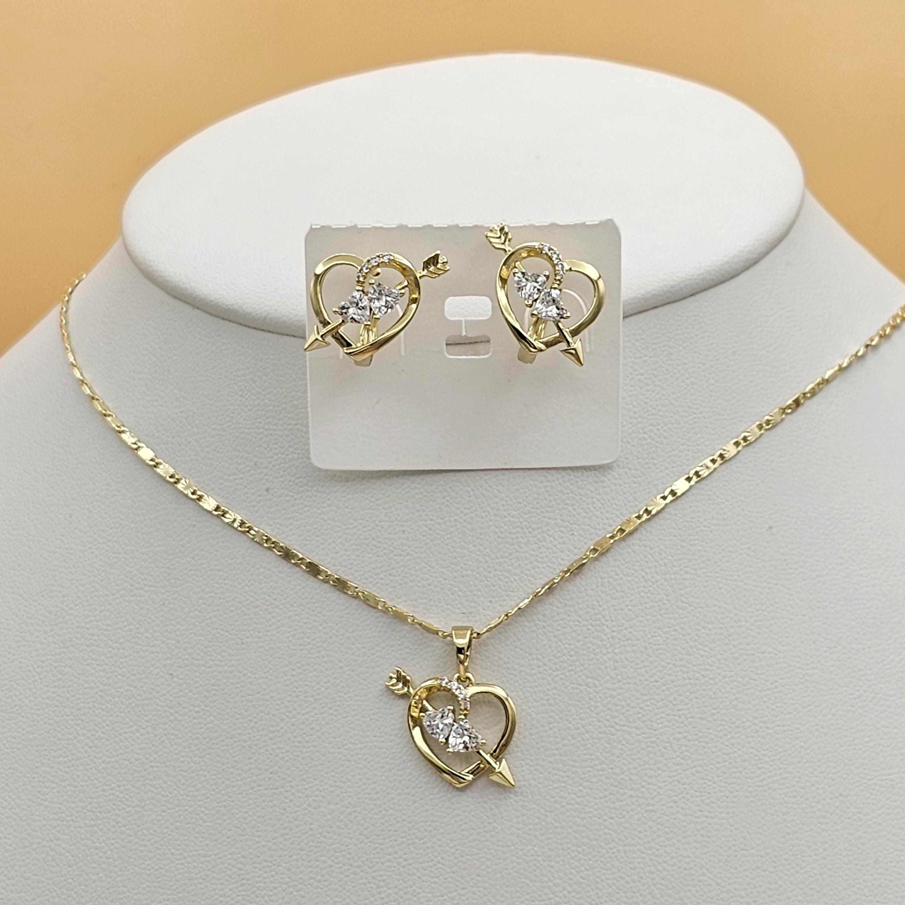 Arrow Heart Necklace - Etsy