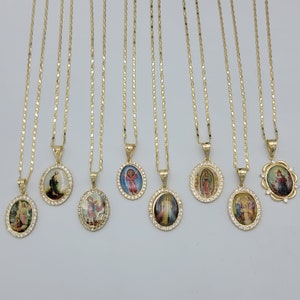 Gold Plated Saints Medals with Chain. Religious Charms Pendants Necklace.  Saint Jude - Divine Child - Virgen Guadalupe - Divine Mercy