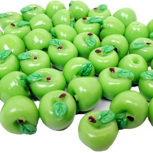 Villainous™ compatible Green Apples (set of 40)