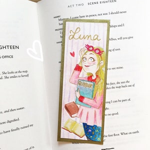 Luna's bookmark Print illustration gold frame image 2