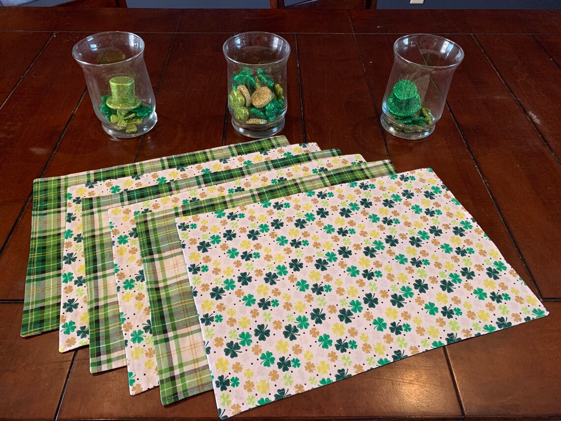 St. Patricks Day Reversible Placemats Shamrocks and Plaid Etsy UK