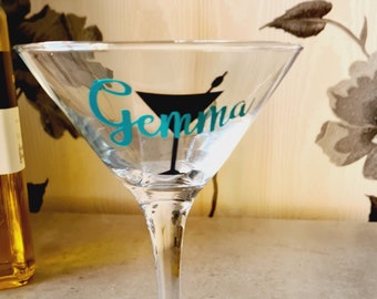 Personalised Martini Cocktail Glasses | Cocktail Glasses | Home Bar Gift | Martini Glass| Gift for Her| Gift for Him | Party Gift |